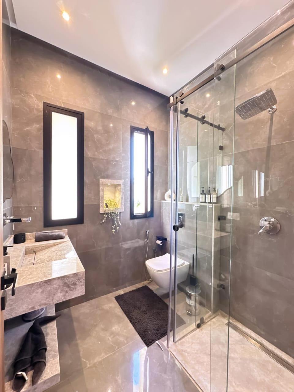Emna Design Contemporain & Piscine Chauffee * Marrakesh