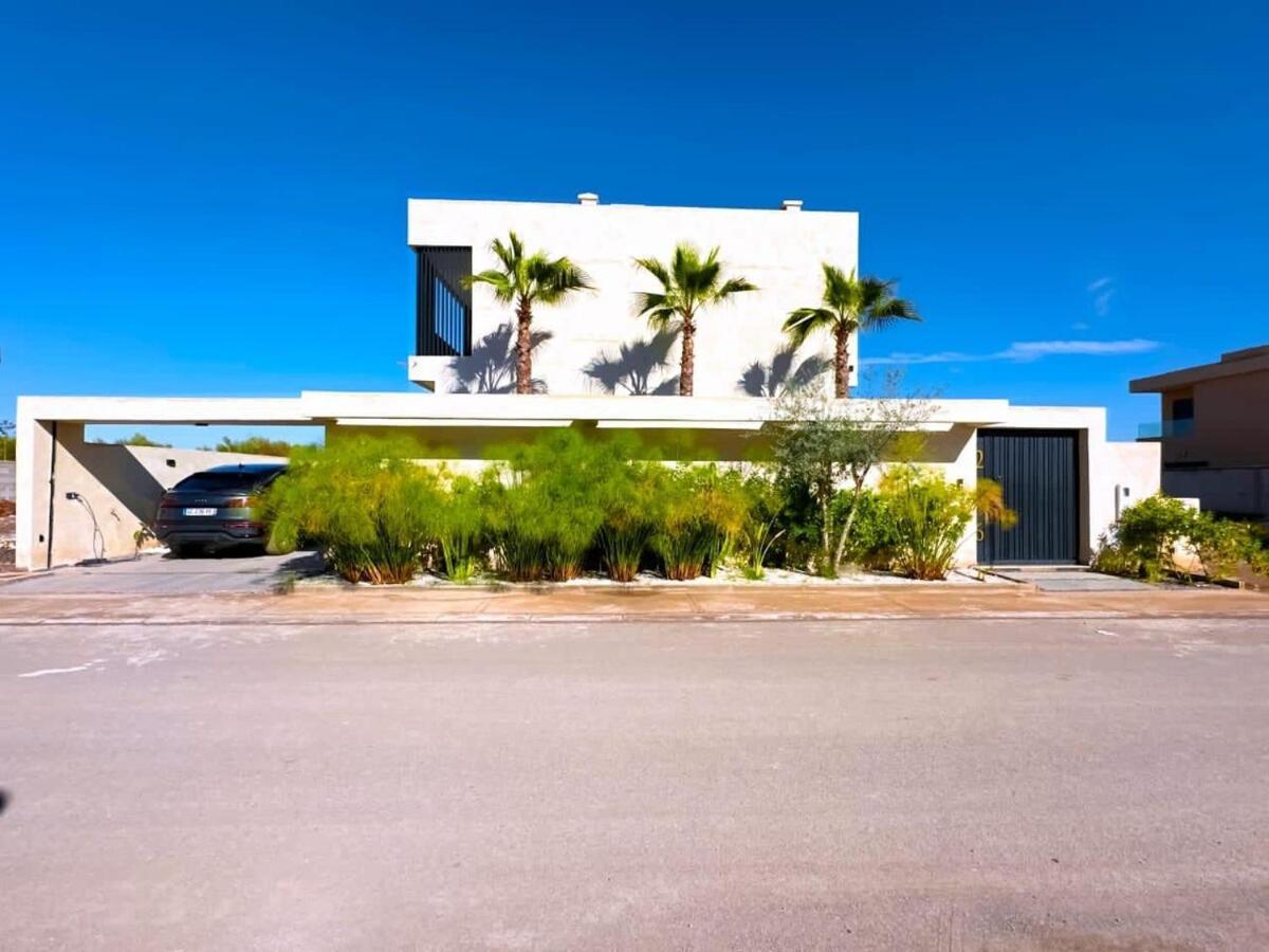 Emna Design Contemporain & Piscine Chauffee Villa Marrakesh