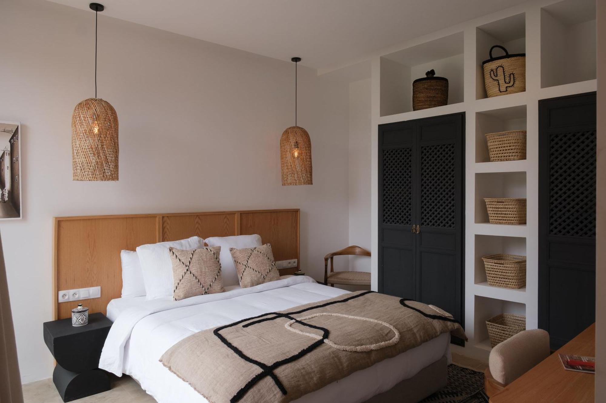 Ty Habibi - Super 5 Bedroom With Private Heated Pool By The Golf Amelkis