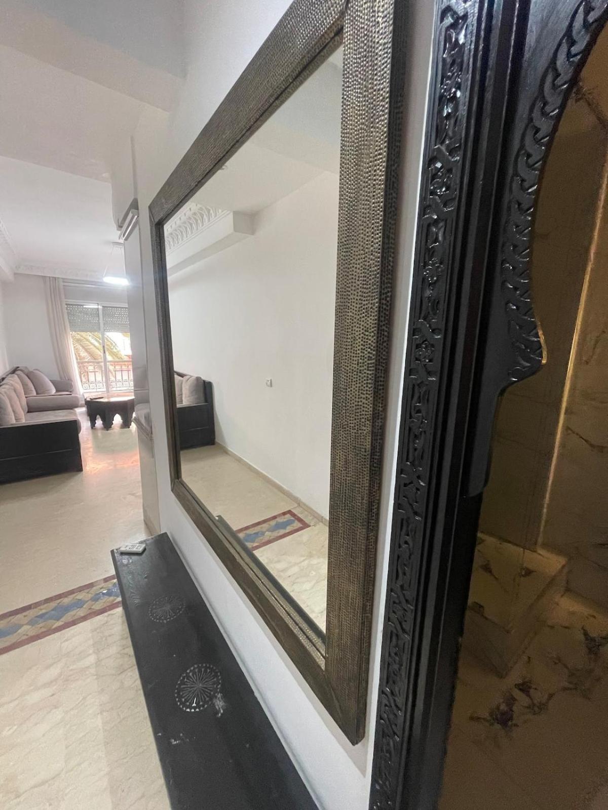 Spacious Vibrant Marrakech - Prime Lifestyle Group *
