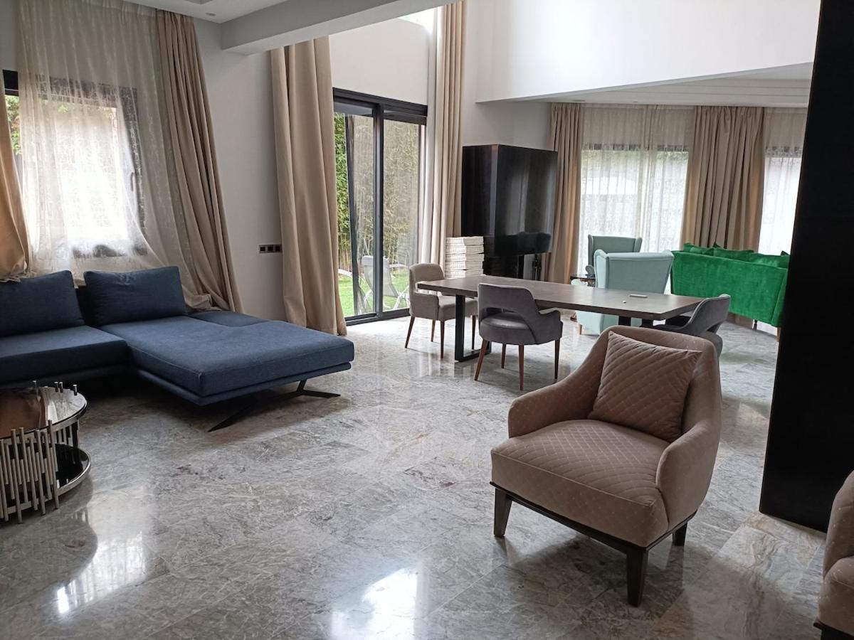 Villa Luxurious *