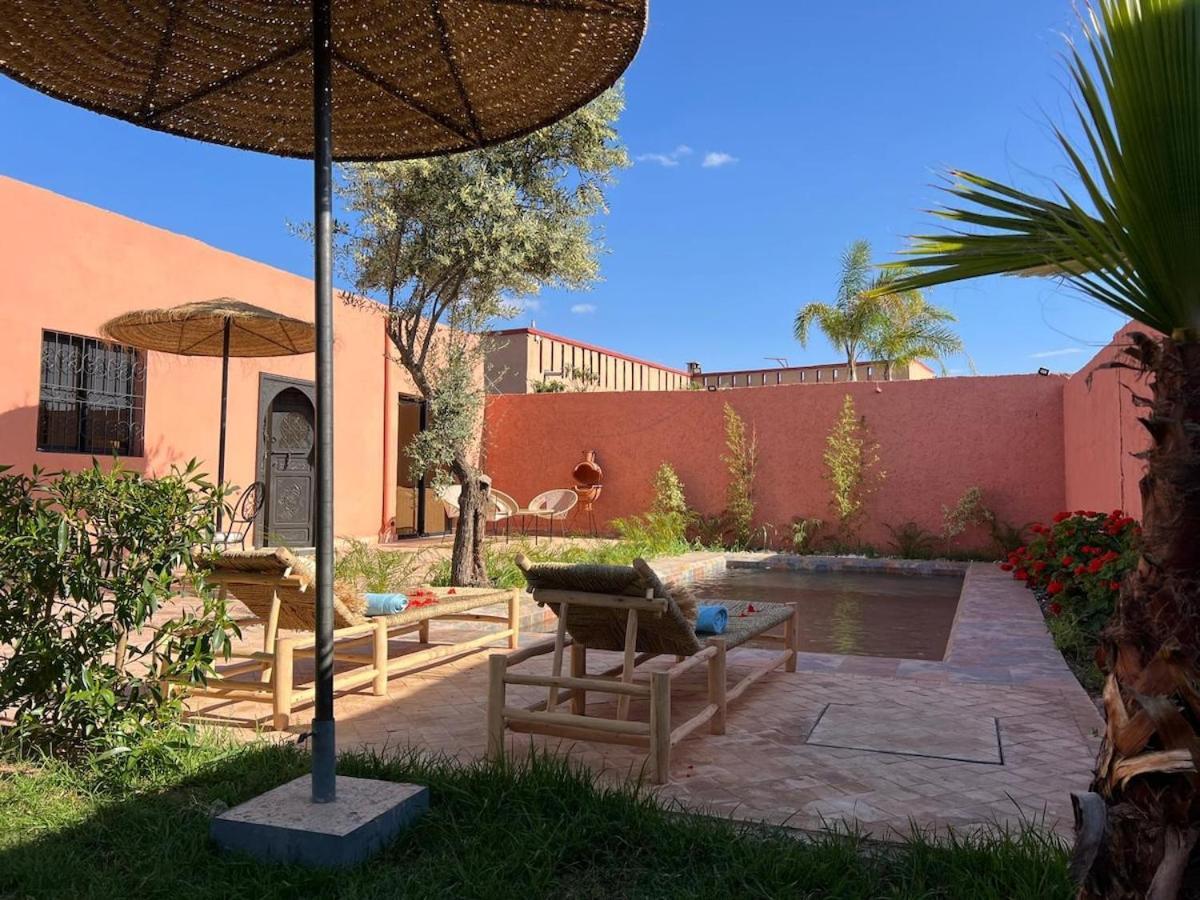 Villa Familiale Avec Piscine Privee A Marrakech *