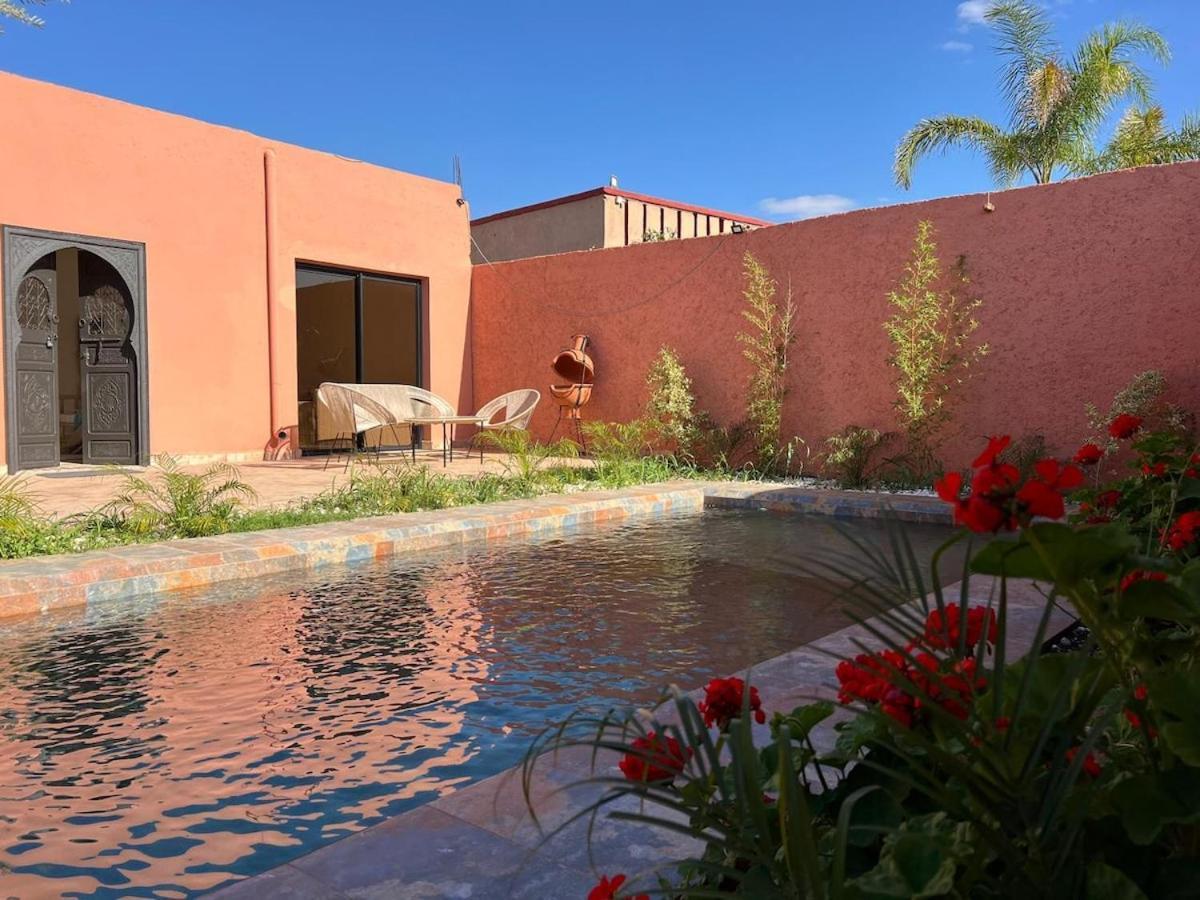 Villa Familiale Avec Piscine Privee A Marrakech *