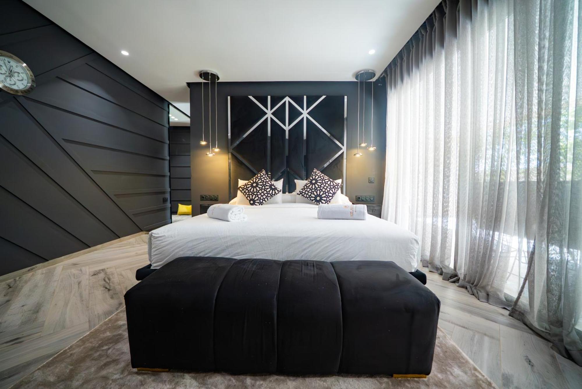 Panda 2 Pool, Jacuzzi & Cinema Marrakesh