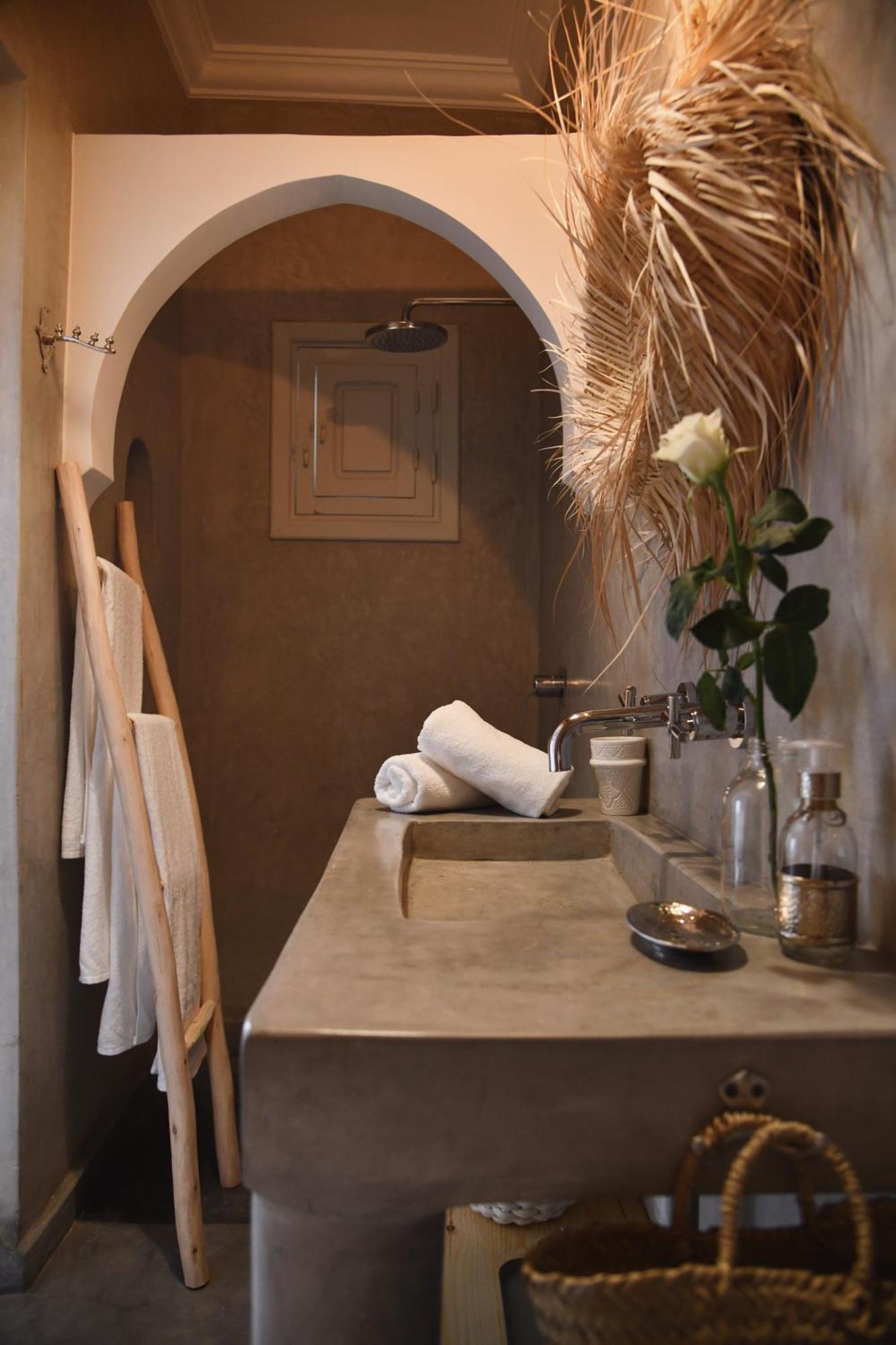 Nur Bed and breakfast *
