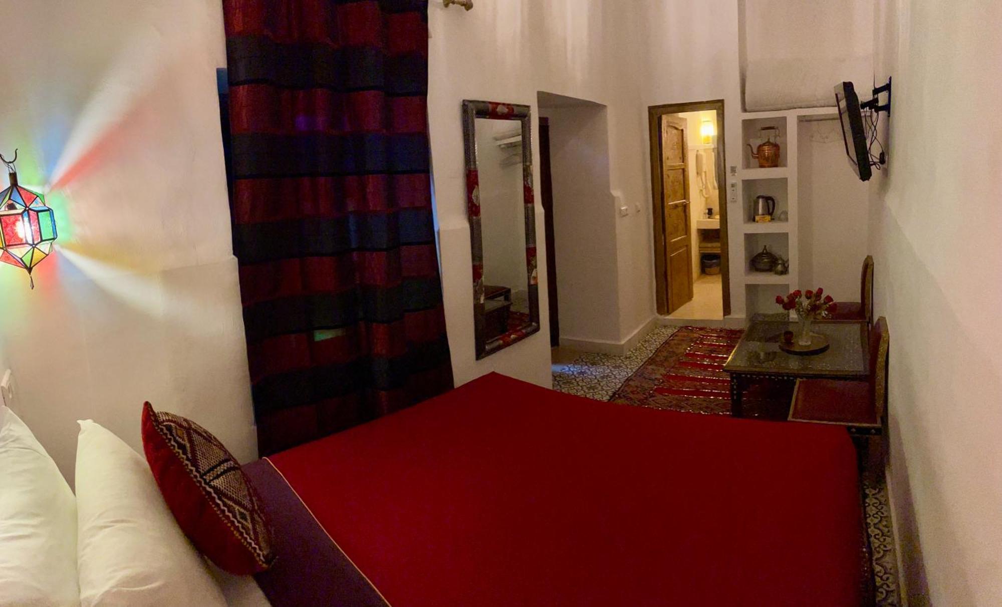 Riad Amskal *