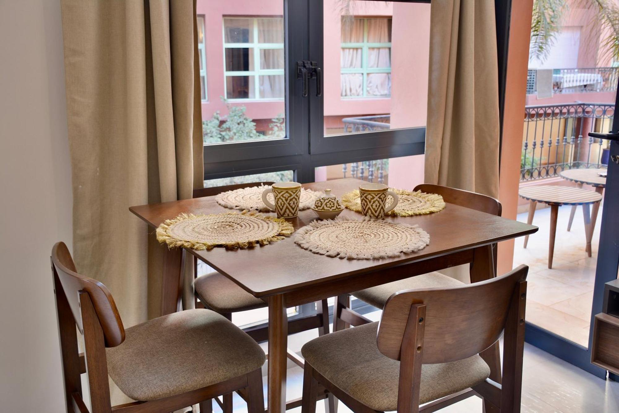 Apartamento M17-le Duplex-balcon-piscine-majorelle *
