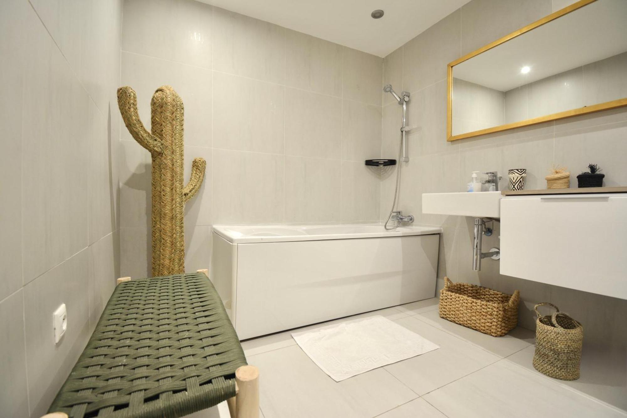 M17-le Duplex-balcon-piscine-majorelle * Marrakesh