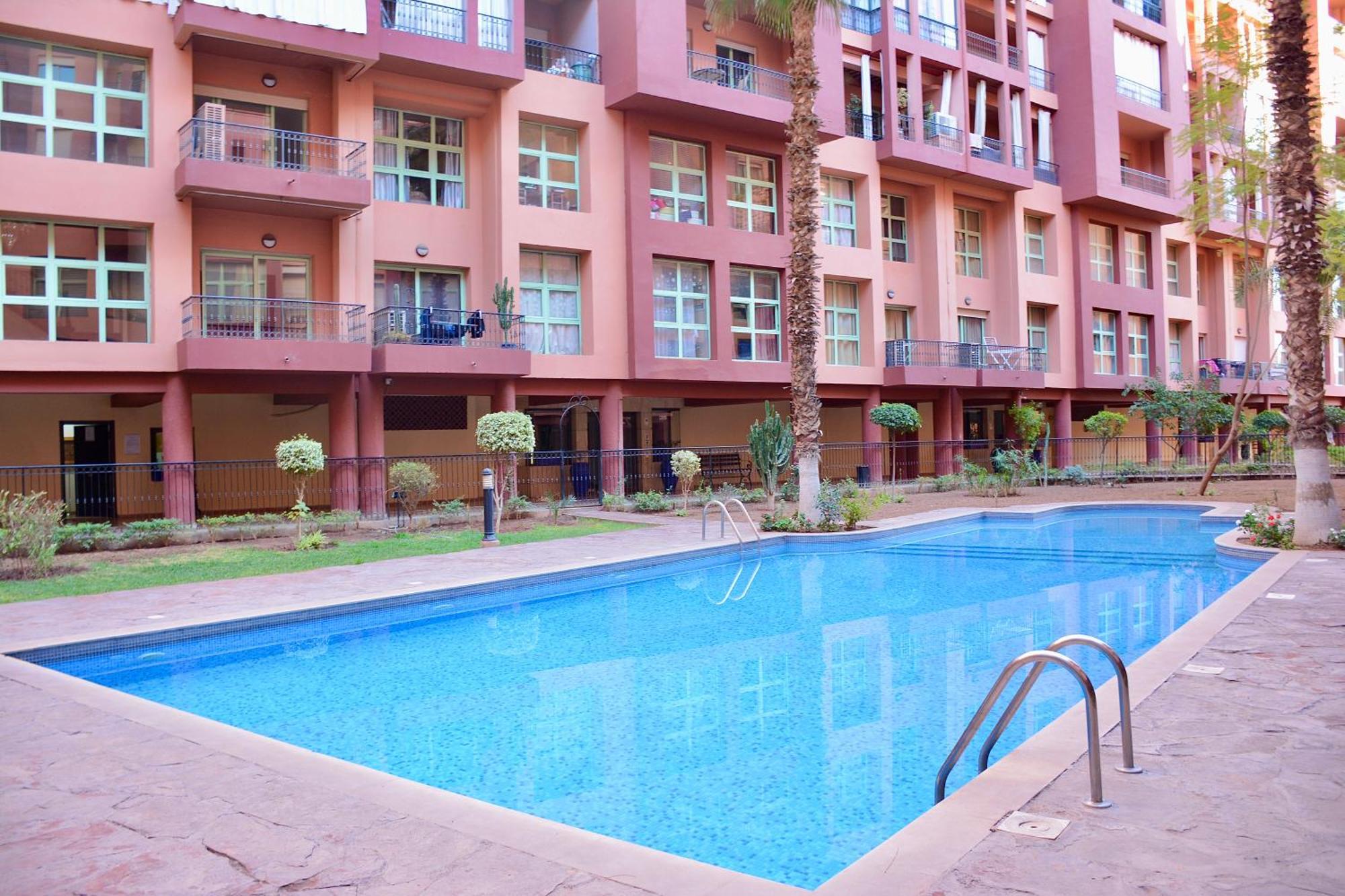 M17-le Duplex-balcon-piscine-majorelle *
