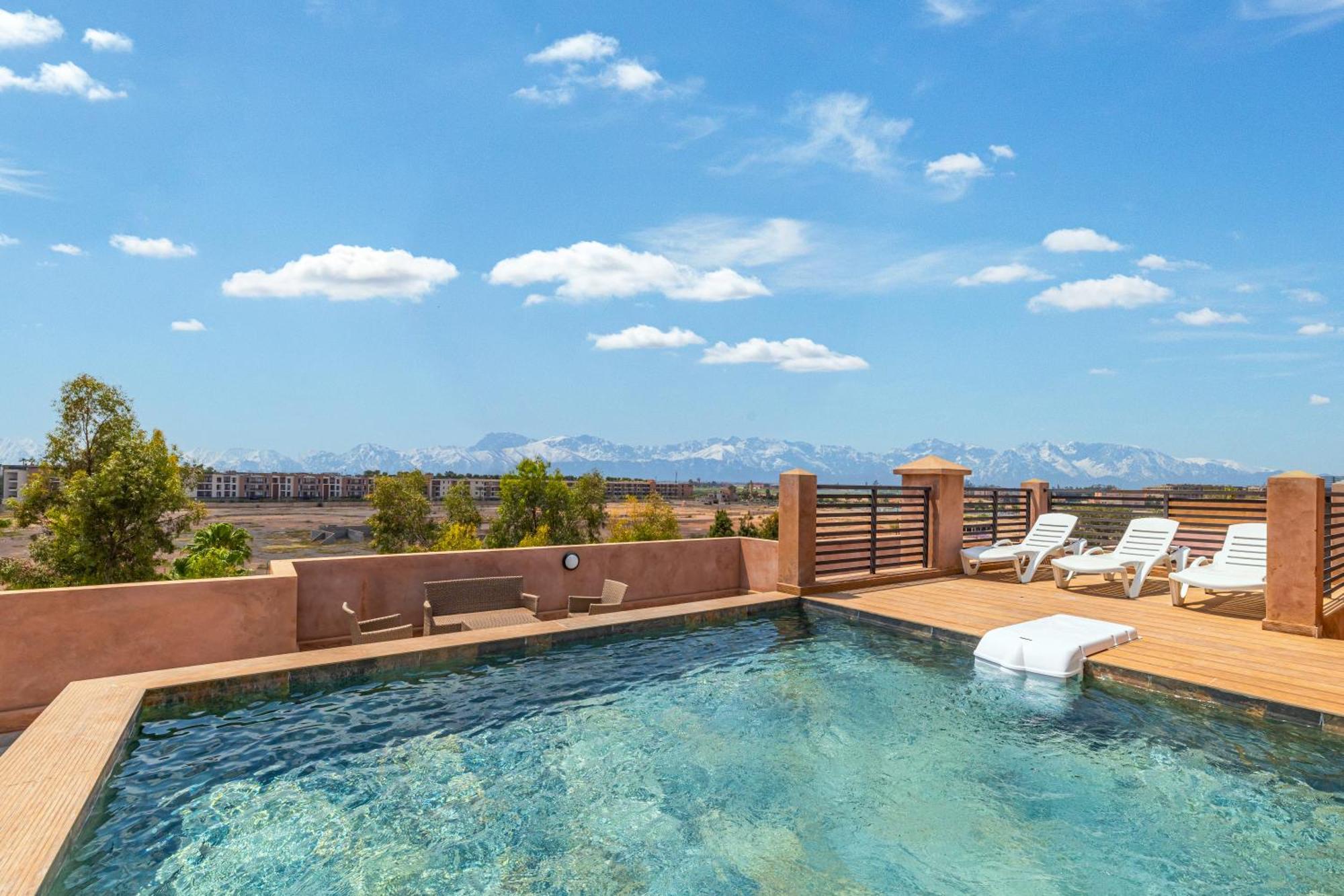 Center-1 Queen Br With Ac, Pool And Iptv- Parking Marrakesh