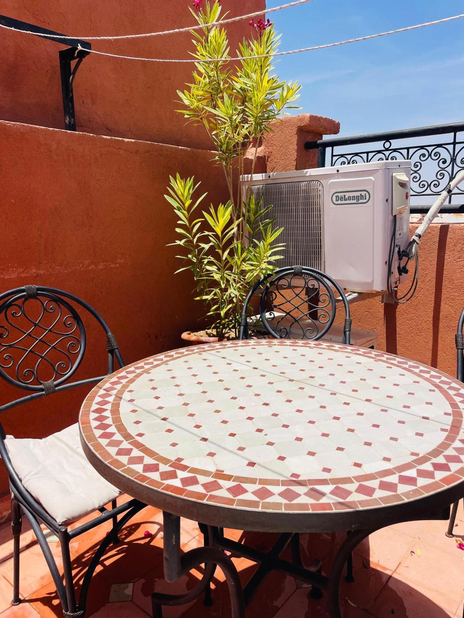 Ms Holidays Terrasse Privatise Marrakech Apartment *