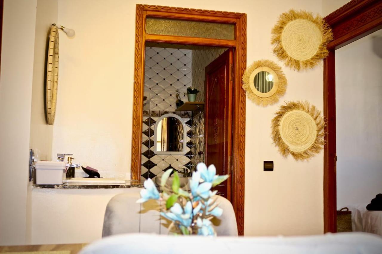 El Ilham Reservee Aux Familles Villa