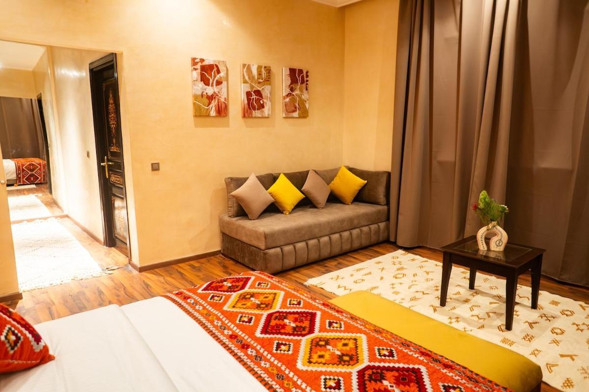 Targait Villa *