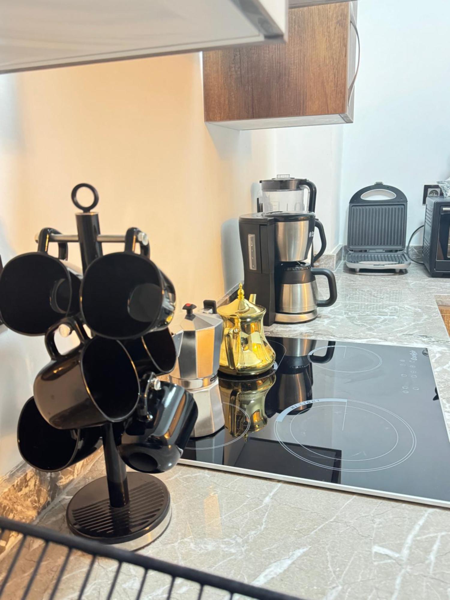 Apartment Luxurioese Mit Pool Und Netflix