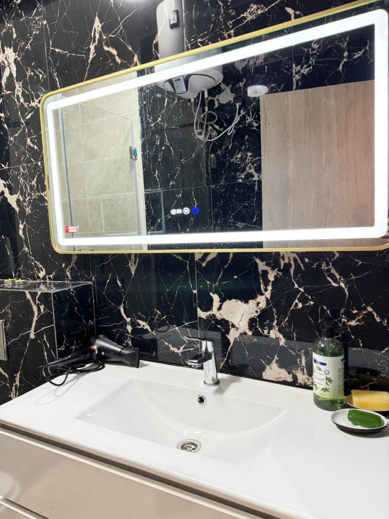Apartment Luxurioese Mit Pool Und Netflix Marrakesh