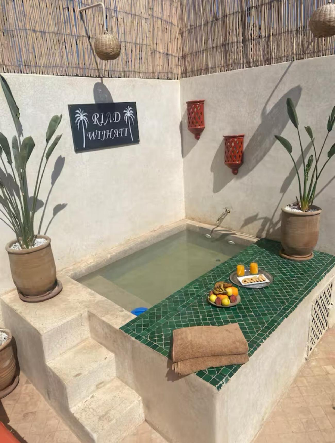 Riad Ravissant Avec 4 Et Belle Terrasse Avec Bassin Sur Le Toit *