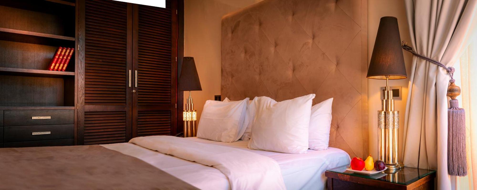 Tal Marrakech Sejour Vip Avec Piscine, Restaurant Et Services Premium