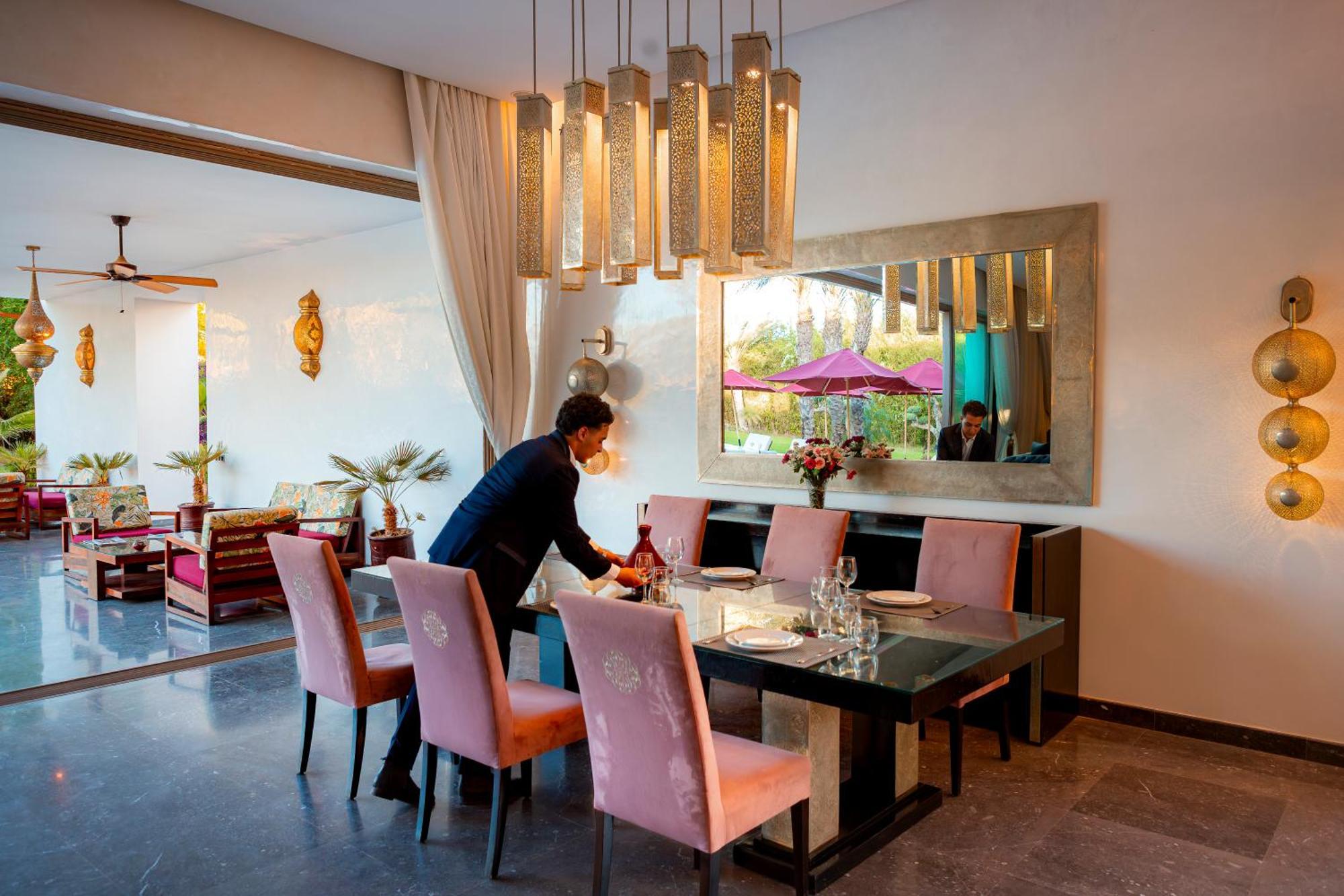 Tal Marrakech Sejour Vip Avec Piscine, Restaurant Et Services Premium *