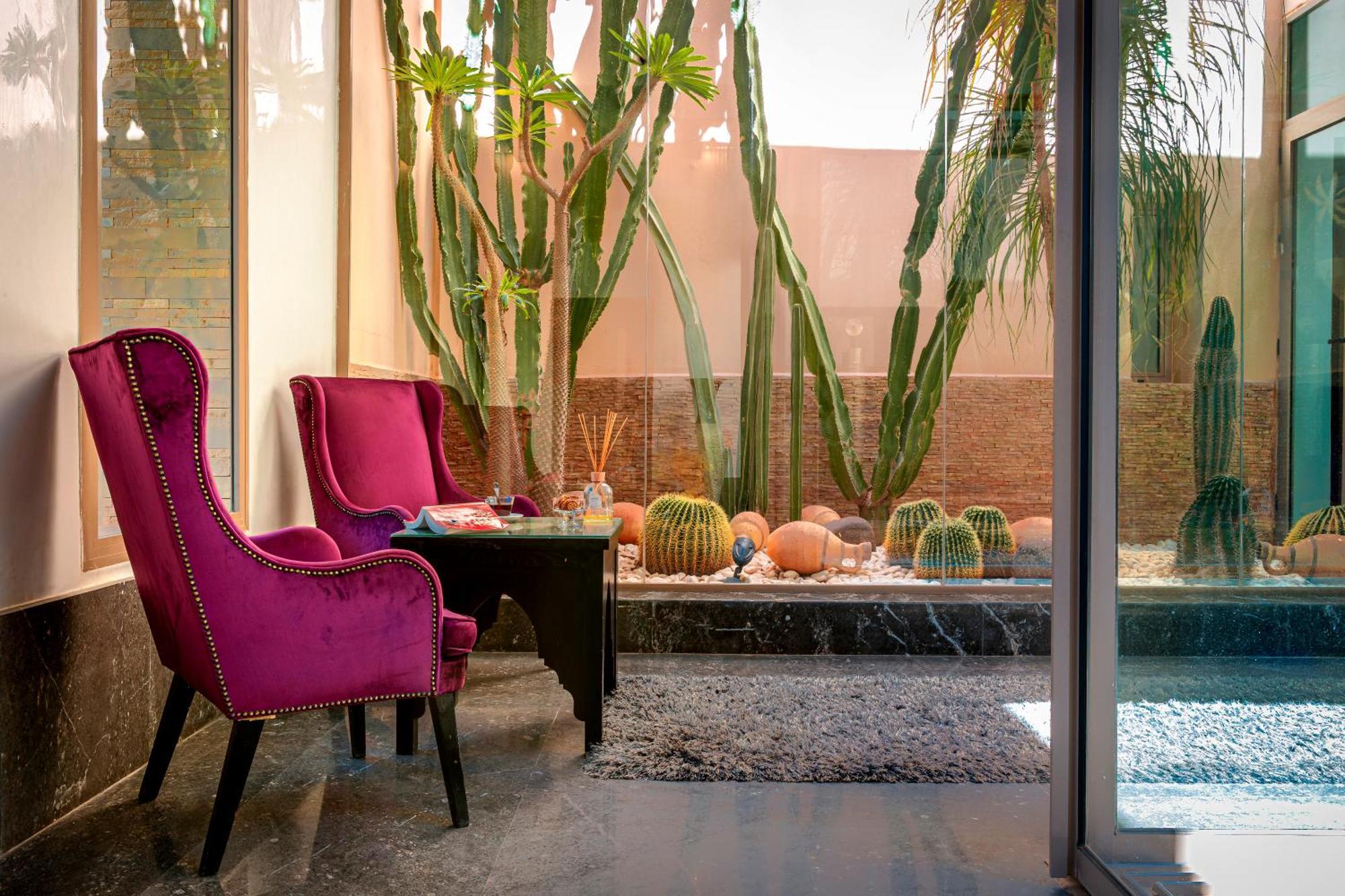 Tal Marrakech Sejour Vip Avec Piscine, Restaurant Et Services Premium Marrakesh