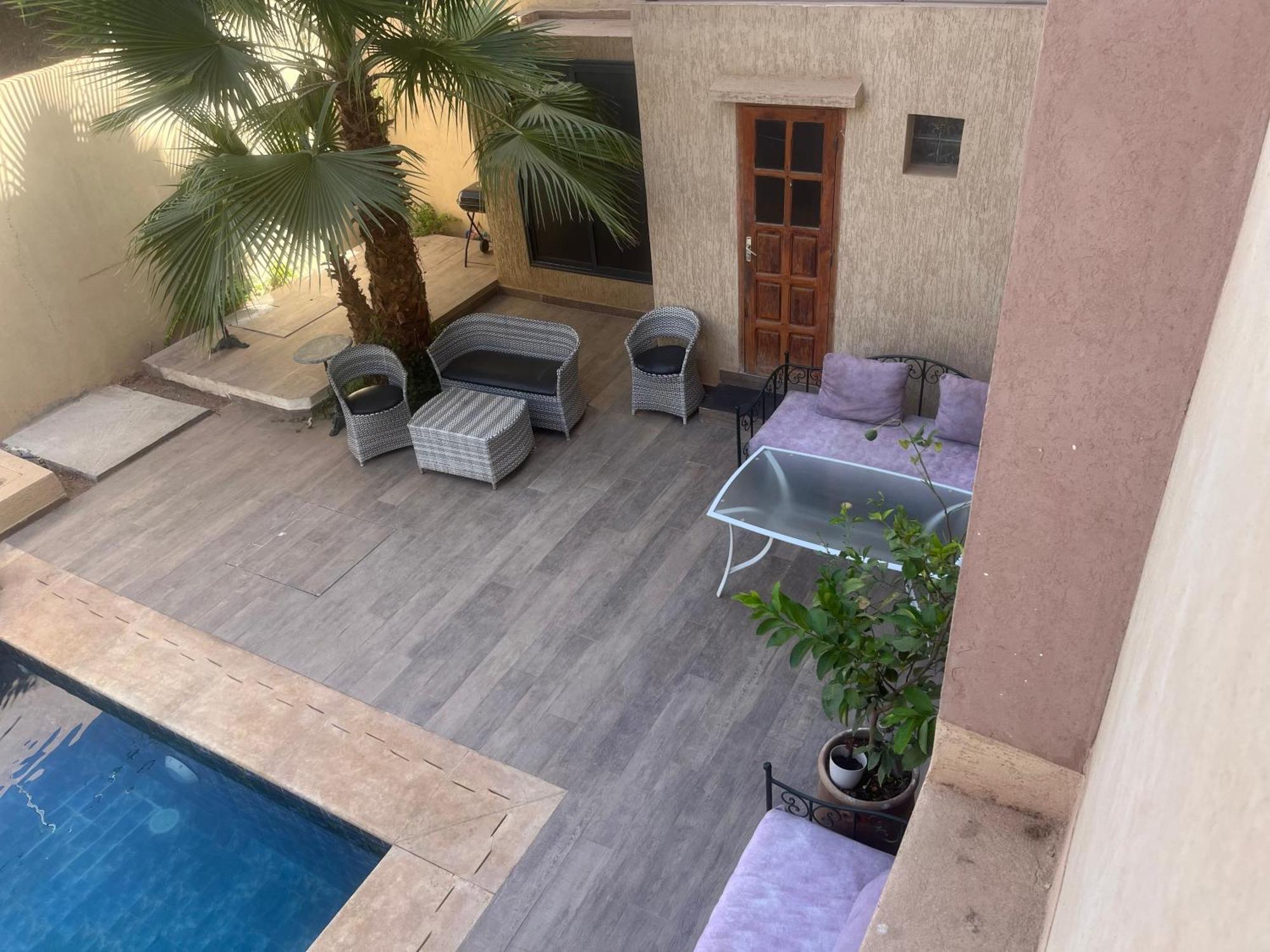 Cosy Avec Plusieurs Studios, Piscine, Calme Et Commodites Marrakesch
