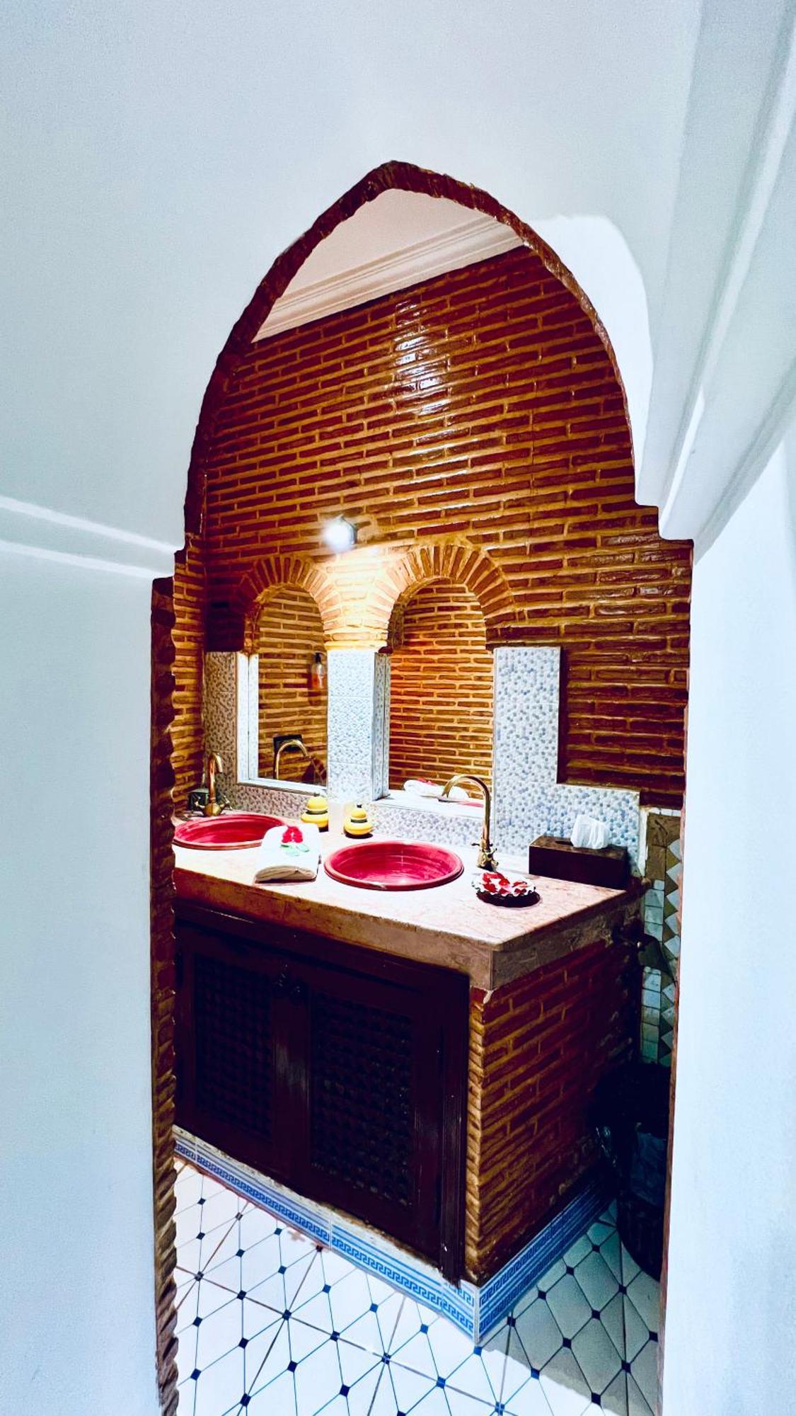 Riad Alida