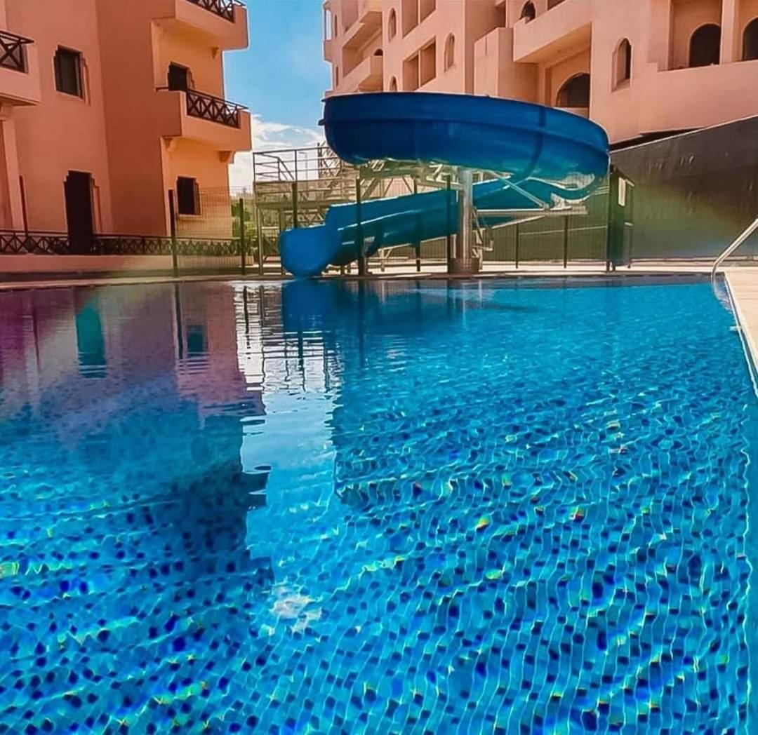 Confortable Rez-de-jardin Avec 5 Piscines Appartement