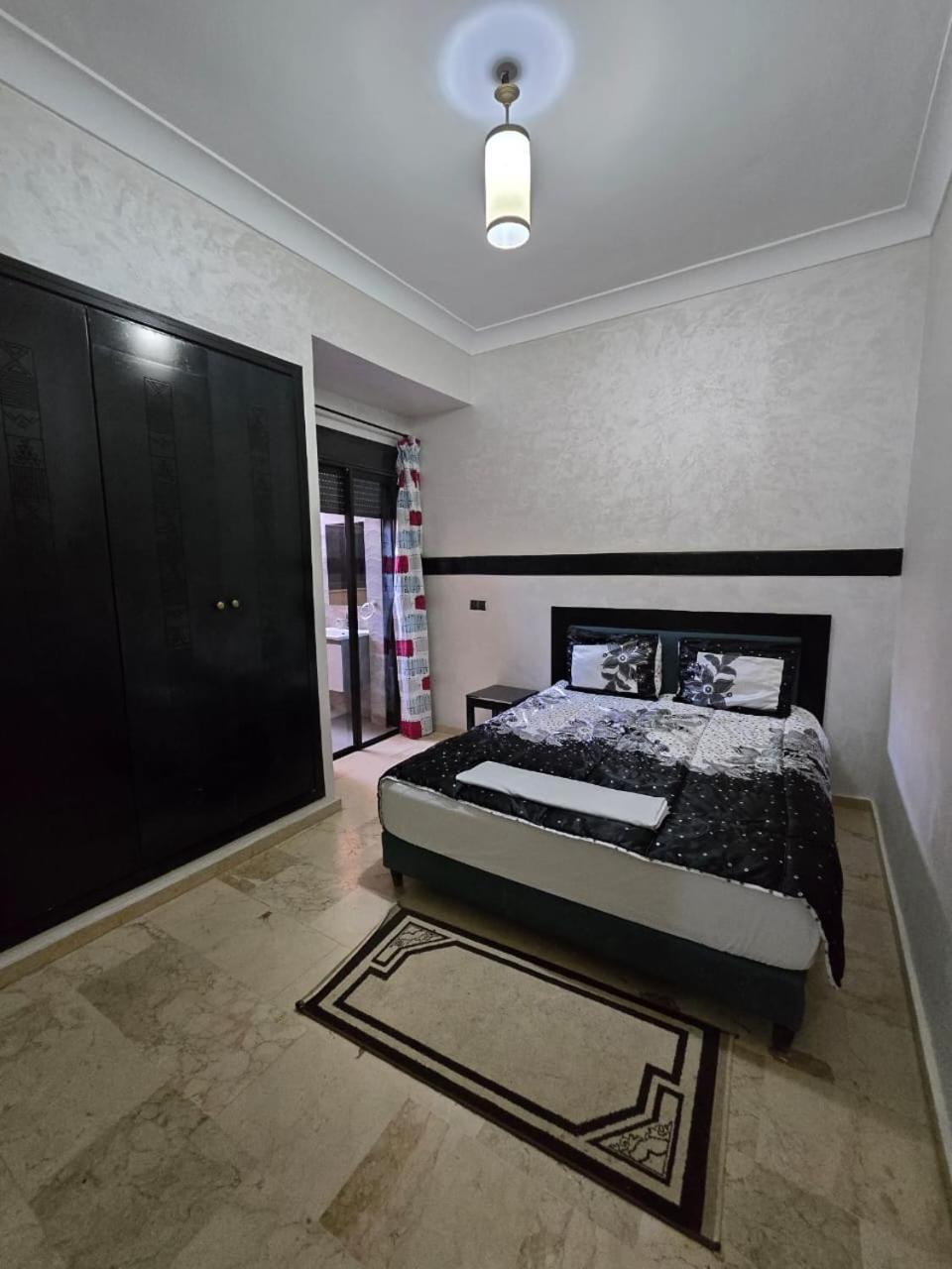 Confortable Rez-de-jardin Avec 5 Piscines Appartement *