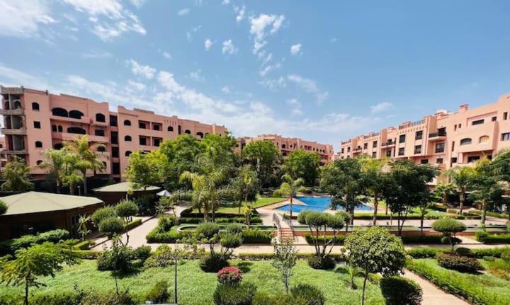 Apartment Cosy 2 Bedrooms Flat Pool View *