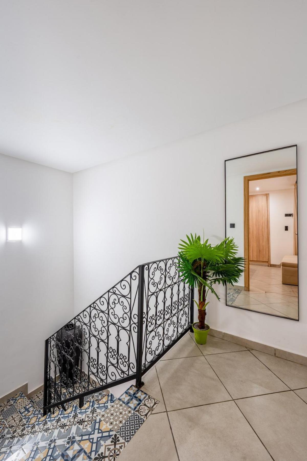 Appartement Duplex Standing A Gueliz Et Calme