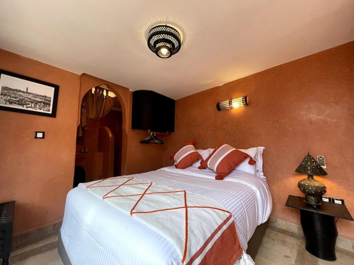 Ferienhaus Charming Private With Pool