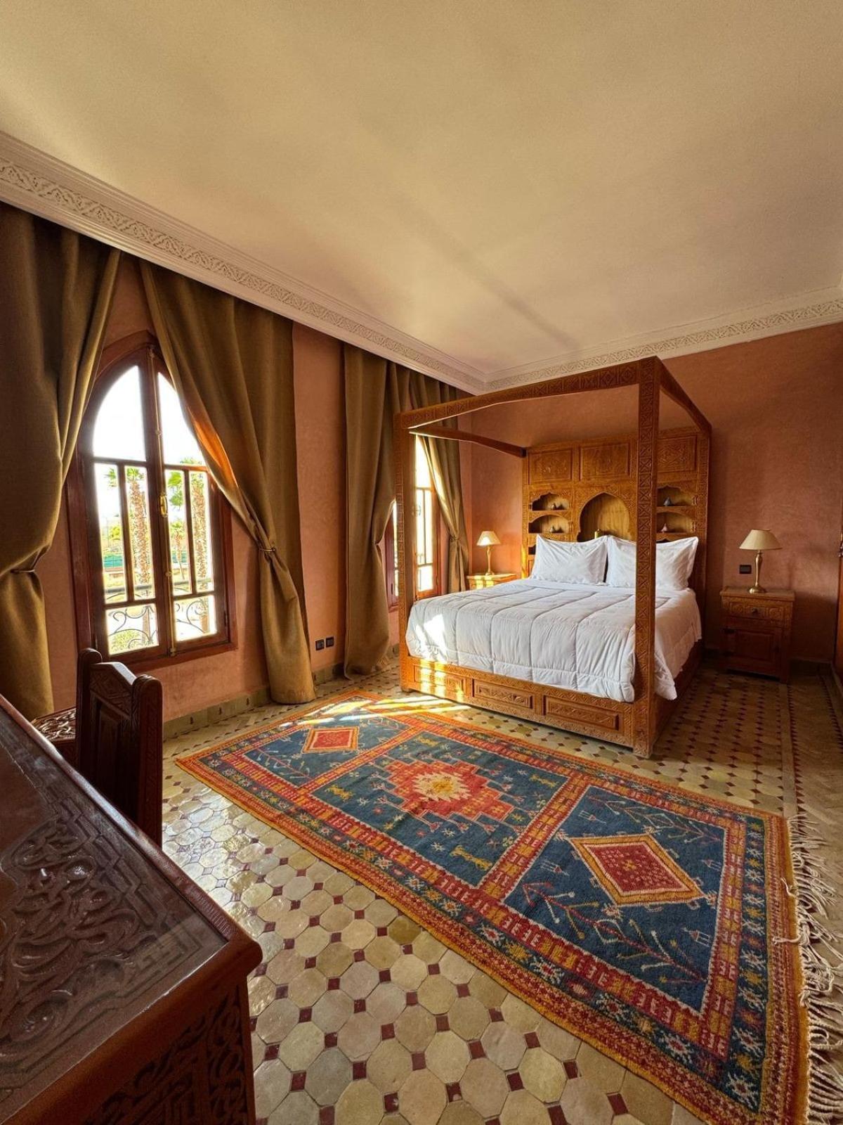 Hébergement de vacances Luxury Private Riad, Air-conditioned And Pool