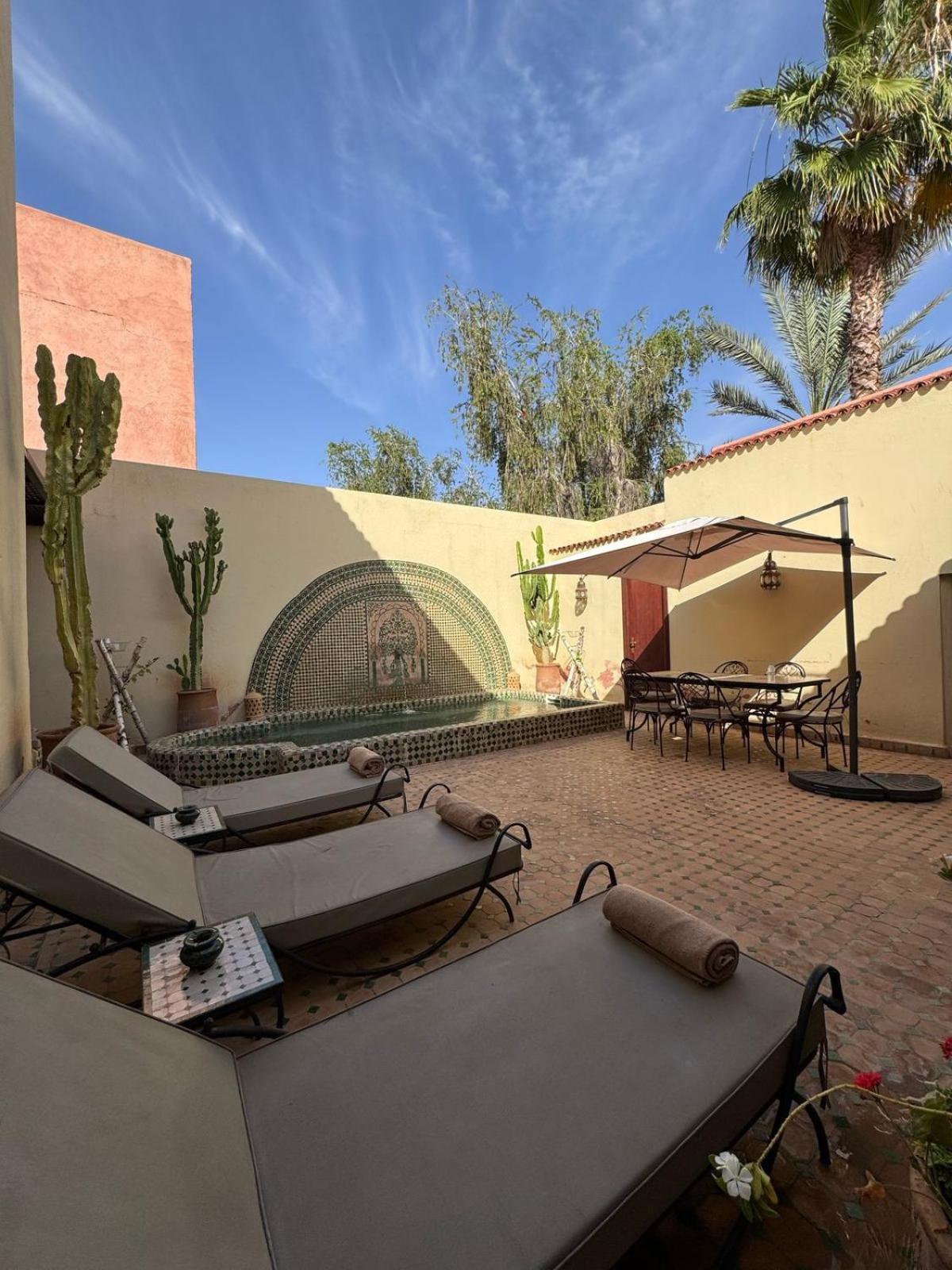 Luxury Private Riad, Air-conditioned And Pool Hébergement de vacances Marrakesh