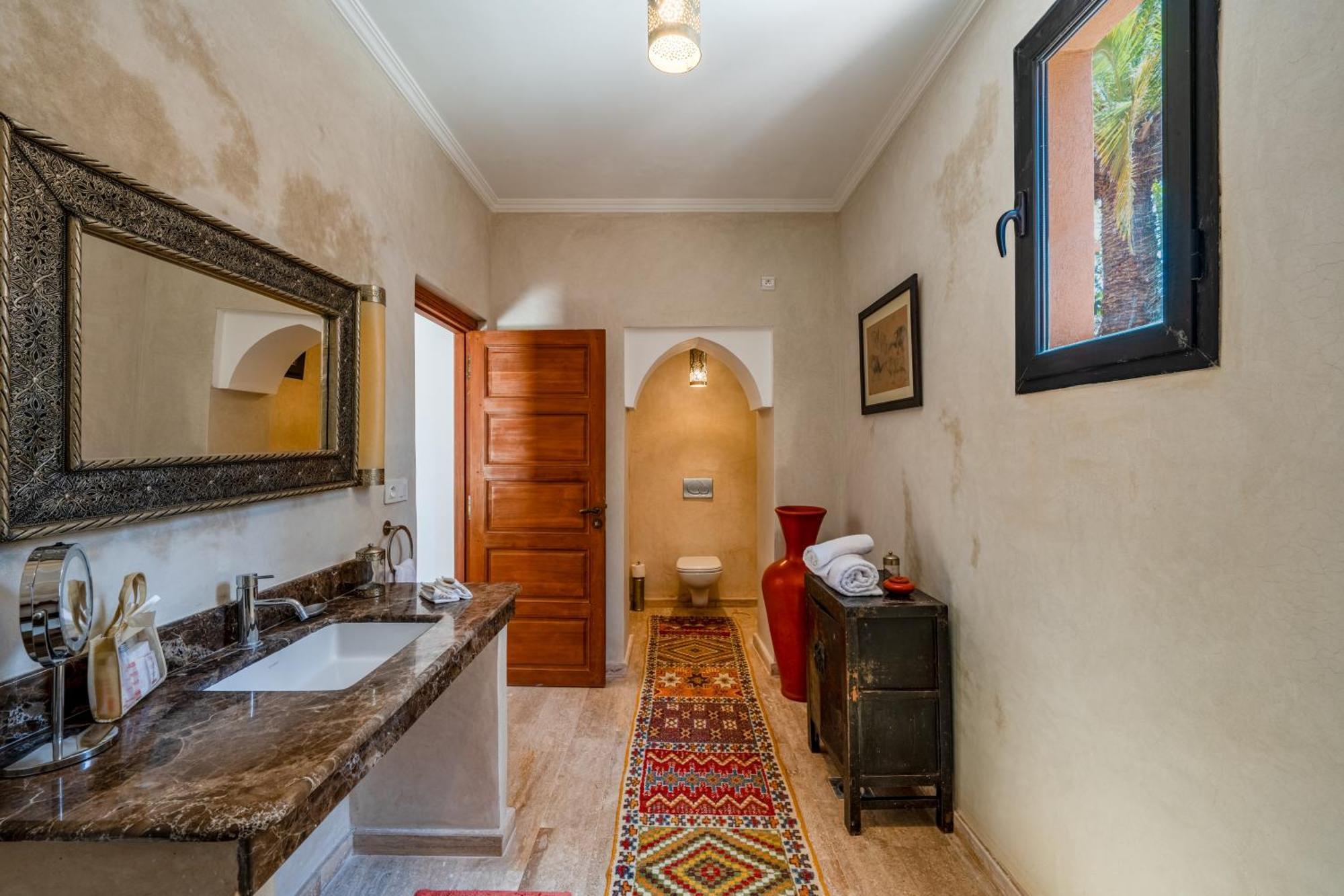 Simari Palmeraie Marrakech Nouveau! Petit Dejeuner Compris-entierement Renovee-superbe Piscine Privee Chauffee-personnel De Maison Inclus-grand Jardin De 2000m2-terrain De Petanque-ambiance Typique Berbere-havre De Paix Villa