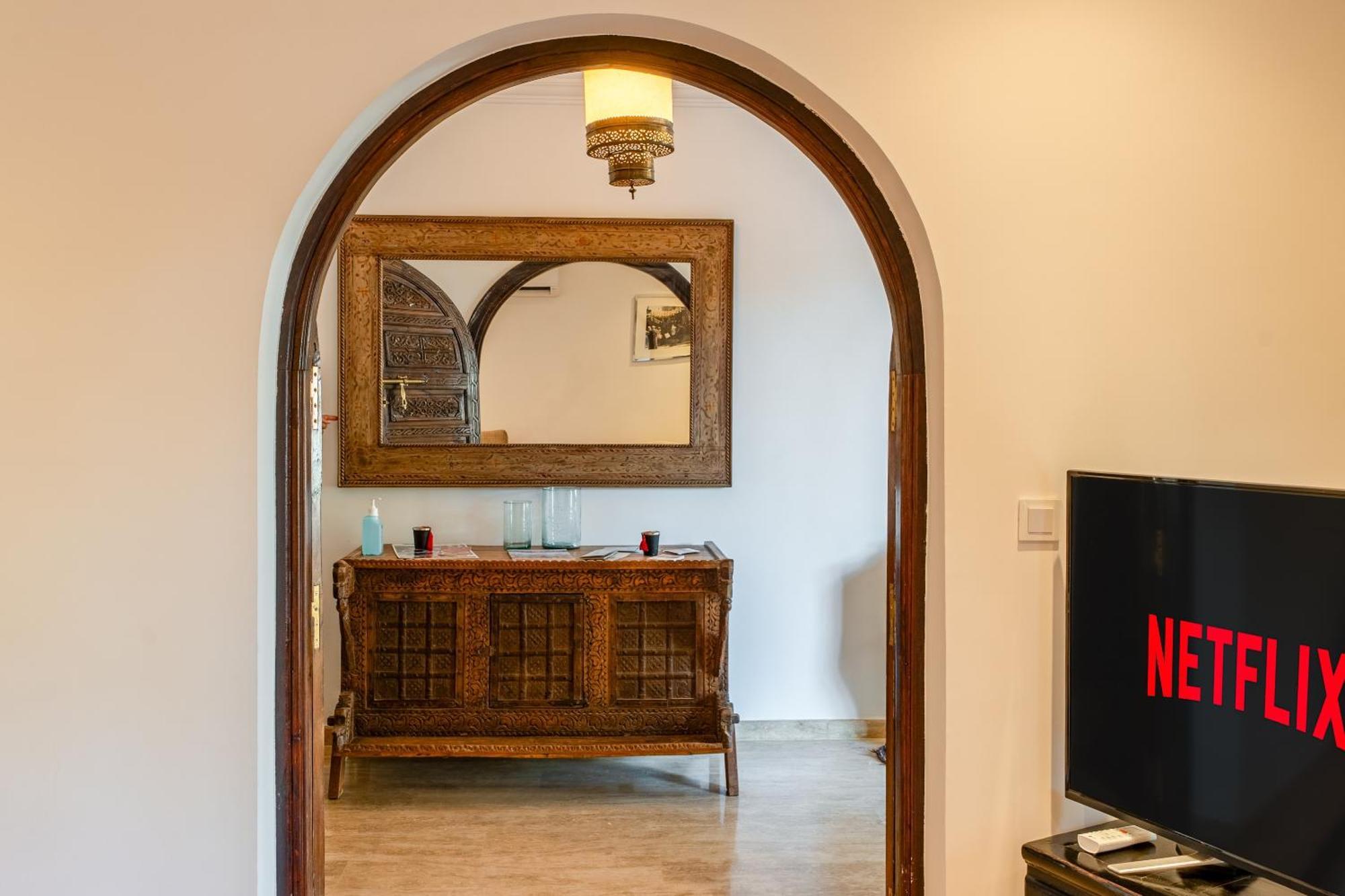 Simari Palmeraie Marrakech Nouveau! Petit Dejeuner Compris-entierement Renovee-superbe Piscine Privee Chauffee-personnel De Maison Inclus-grand Jardin De 2000m2-terrain De Petanque-ambiance Typique Berbere-havre De Paix Villa Marrakesh