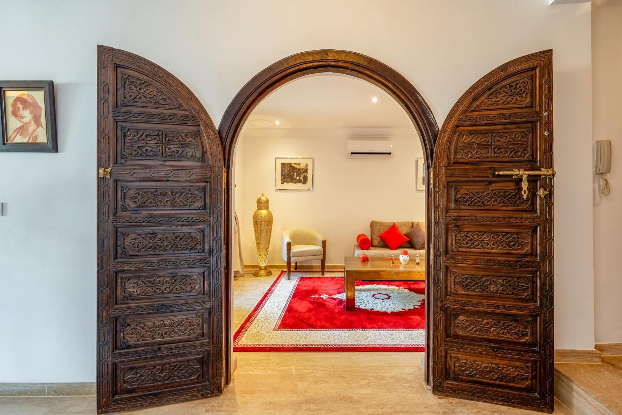 Simari Palmeraie Marrakech Nouveau! Petit Dejeuner Compris-entierement Renovee-superbe Piscine Privee Chauffee-personnel De Maison Inclus-grand Jardin De 2000m2-terrain De Petanque-ambiance Typique Berbere-havre De Paix * Marrakesh