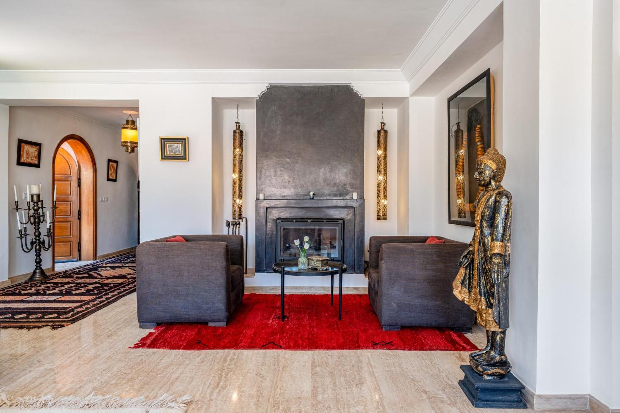 Simari Palmeraie Marrakech Nouveau! Petit Dejeuner Compris-entierement Renovee-superbe Piscine Privee Chauffee-personnel De Maison Inclus-grand Jardin De 2000m2-terrain De Petanque-ambiance Typique Berbere-havre De Paix Marrakesh