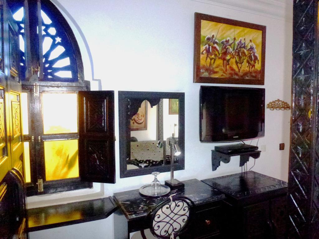 Bed & Breakfast Laarouss