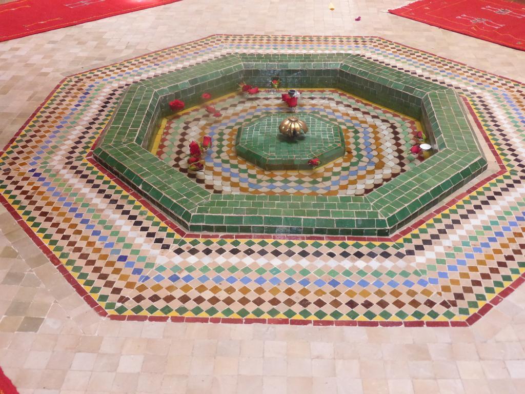 Riad Lila Riad