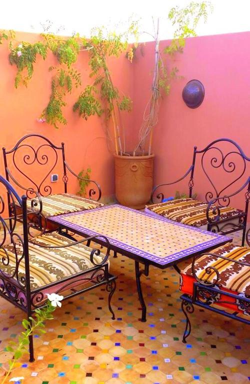 Guest house Jennah Rouge 2*