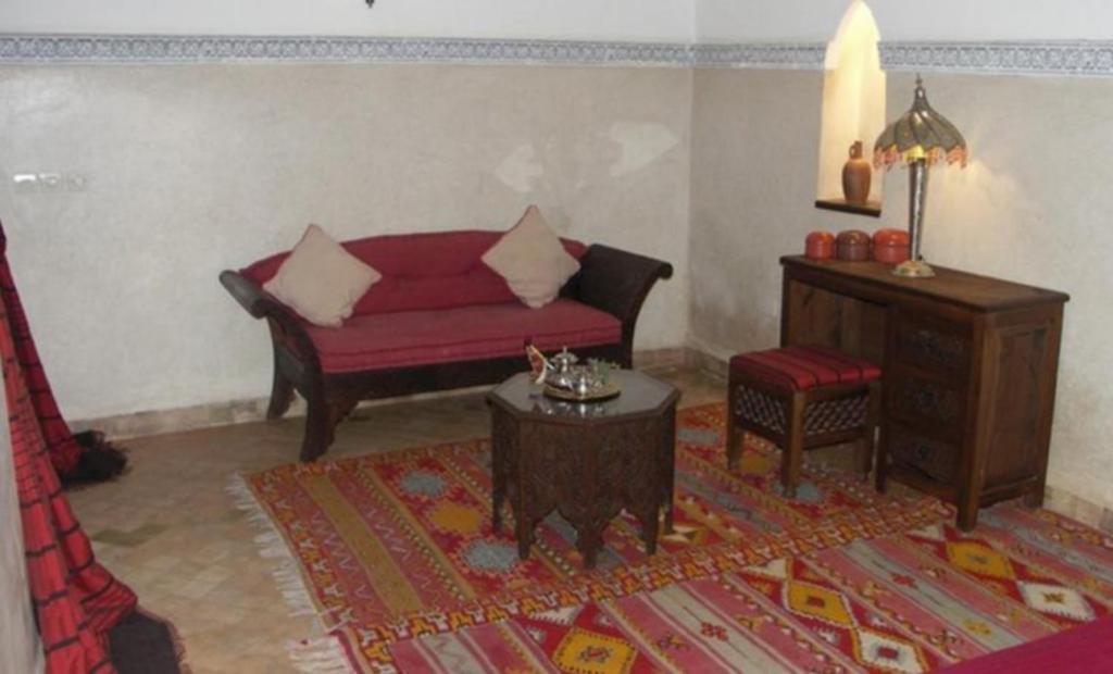 Riad El Noujoum 4*