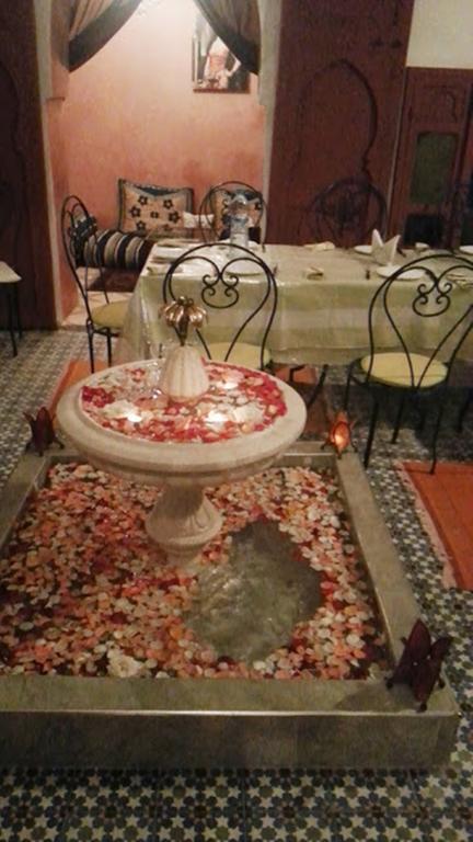 Riad Lala Latifa