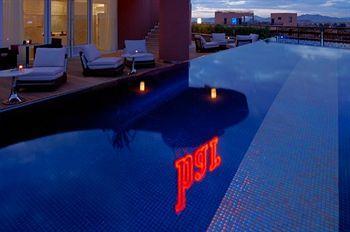 La Renaissance 4*
