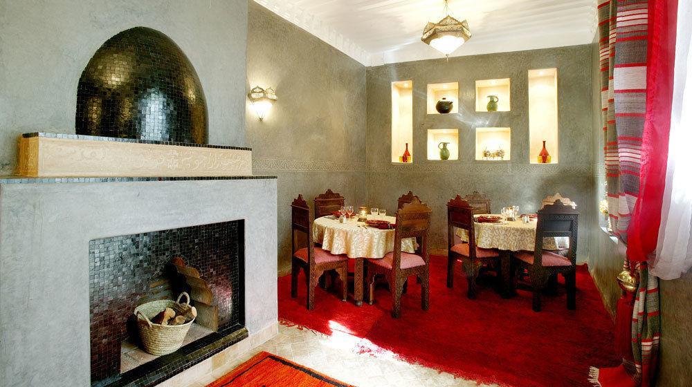 El Noujoum Riad 4*