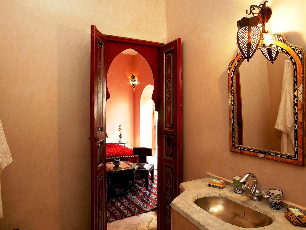 Julia Riad 3*