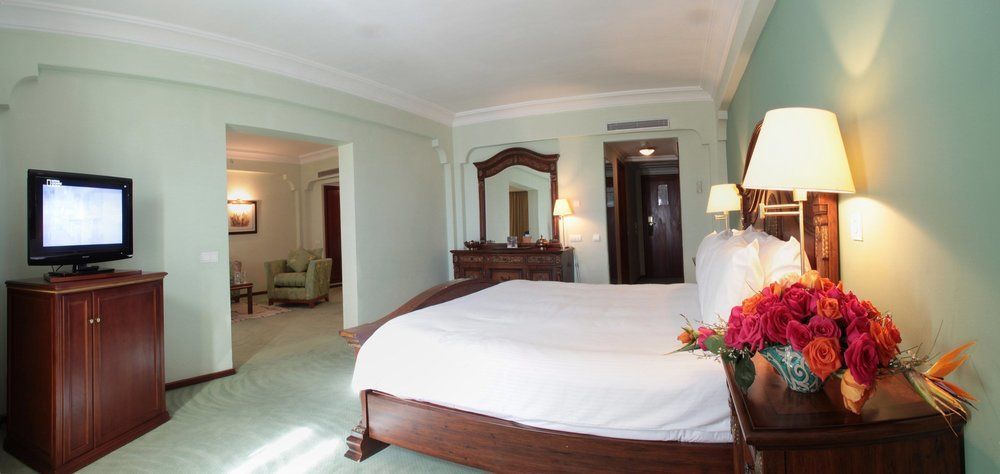 Grand Mogador Menara & Spa