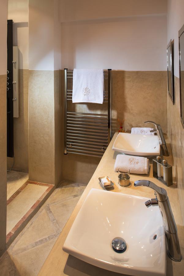 Adore Riad 3*