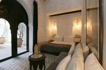 Snan 13 Hotel 2*