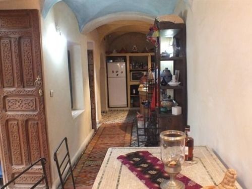 Riad Dar Zioui, Bynour 3*