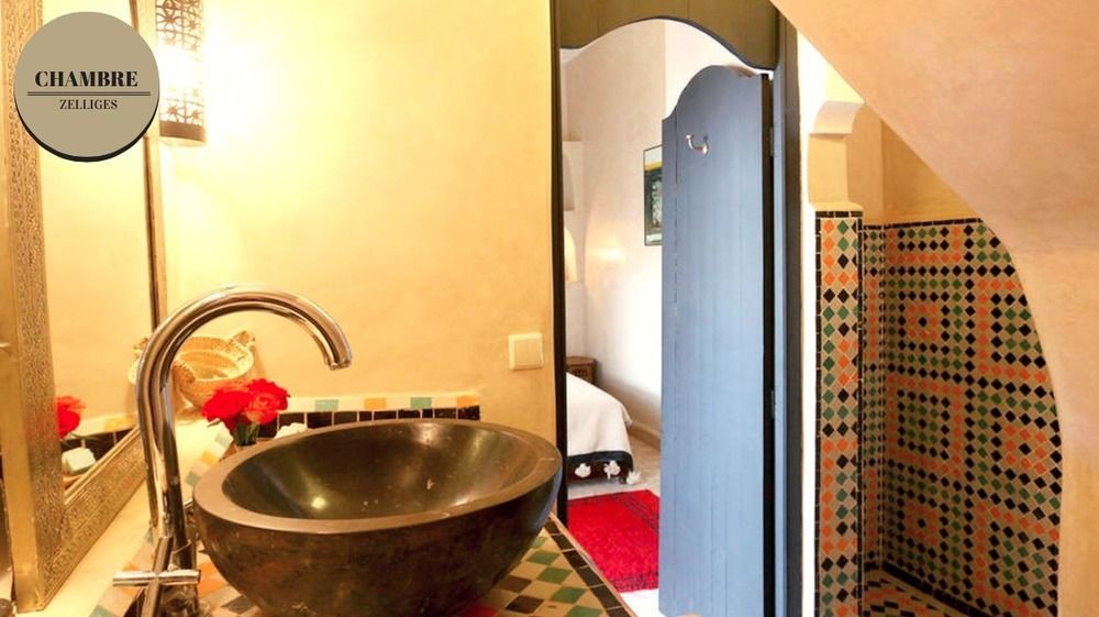 Gasthuis Chez L'africain 3*