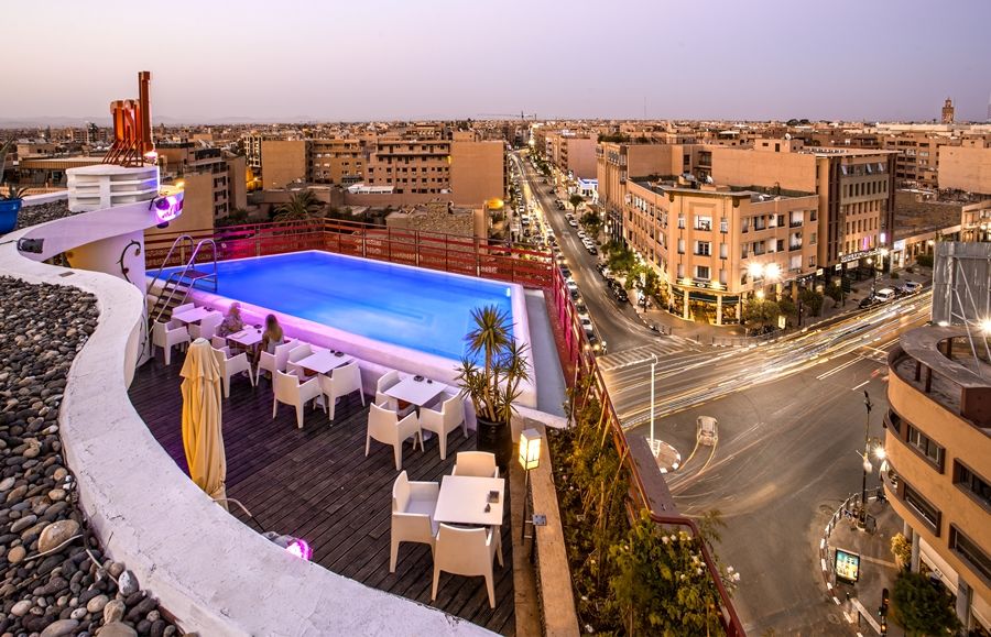 La Renaissance Hotel 4*